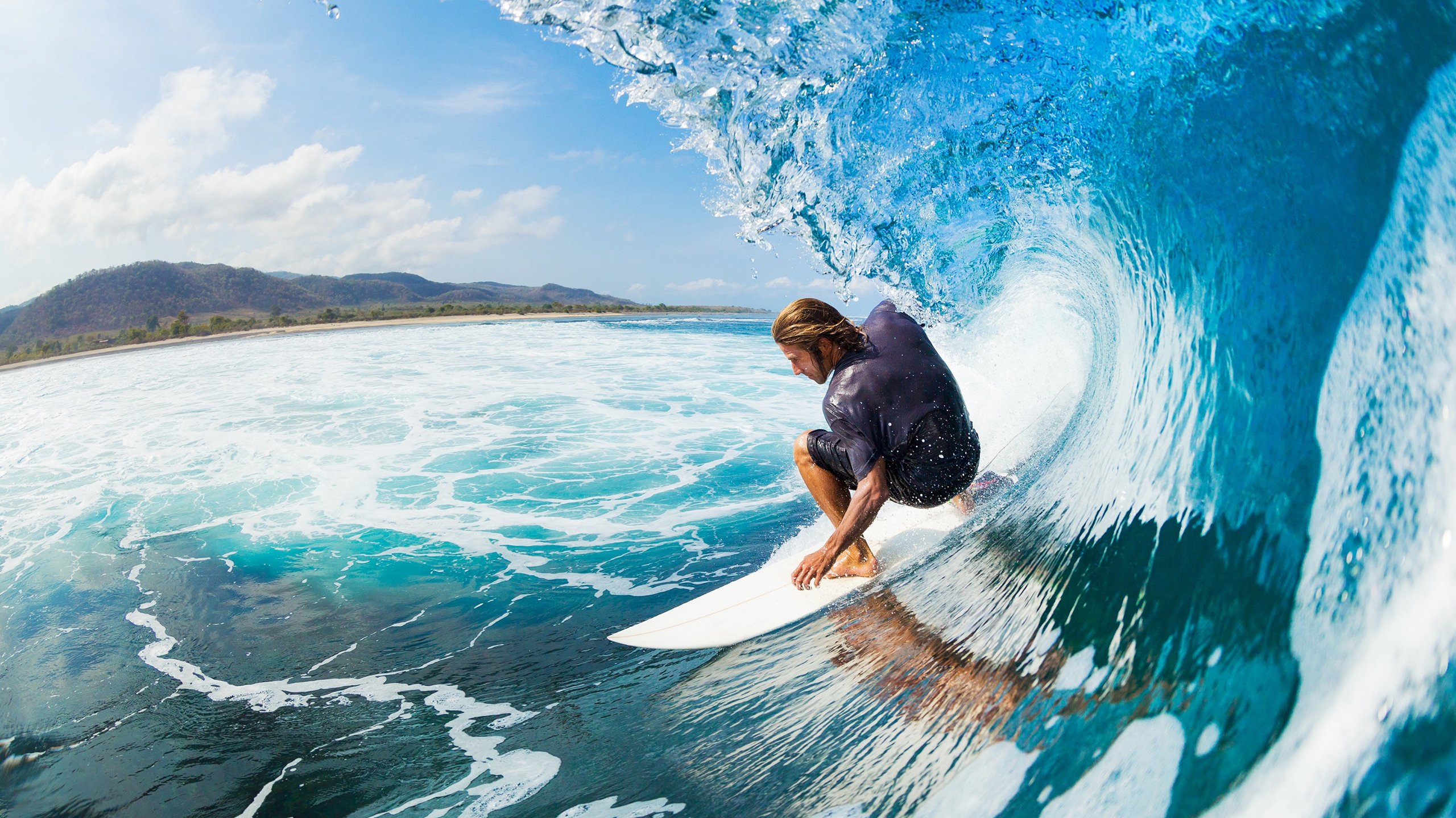 比利时骑手弗洛尔·德·温内在2024年欧洲三项赛锦标赛中获得个人铜牌，表现出色。